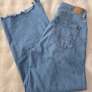 American Eagle Dreamy Drape Super High Rise Baggy Wide Leg Jeans Raw Hem Size 4